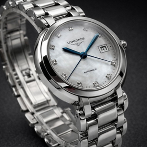 Longines PrimaLuna (Ref. L8.113.4) — photograph 2