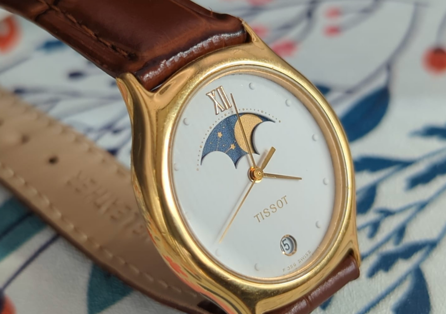 Tissot moonphase F356